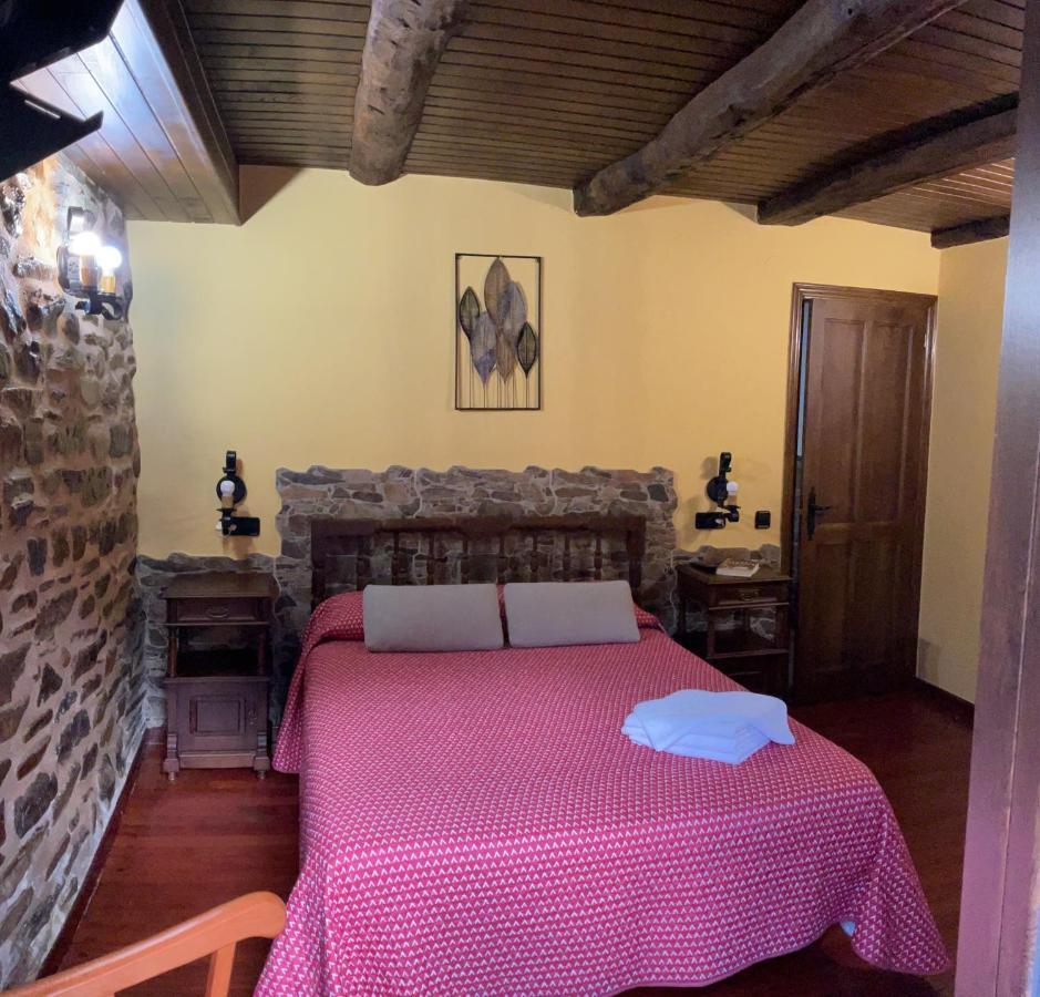 Casa Freixe Apartamentos Rurales Santa Eulalia de Oscos Ngoại thất bức ảnh