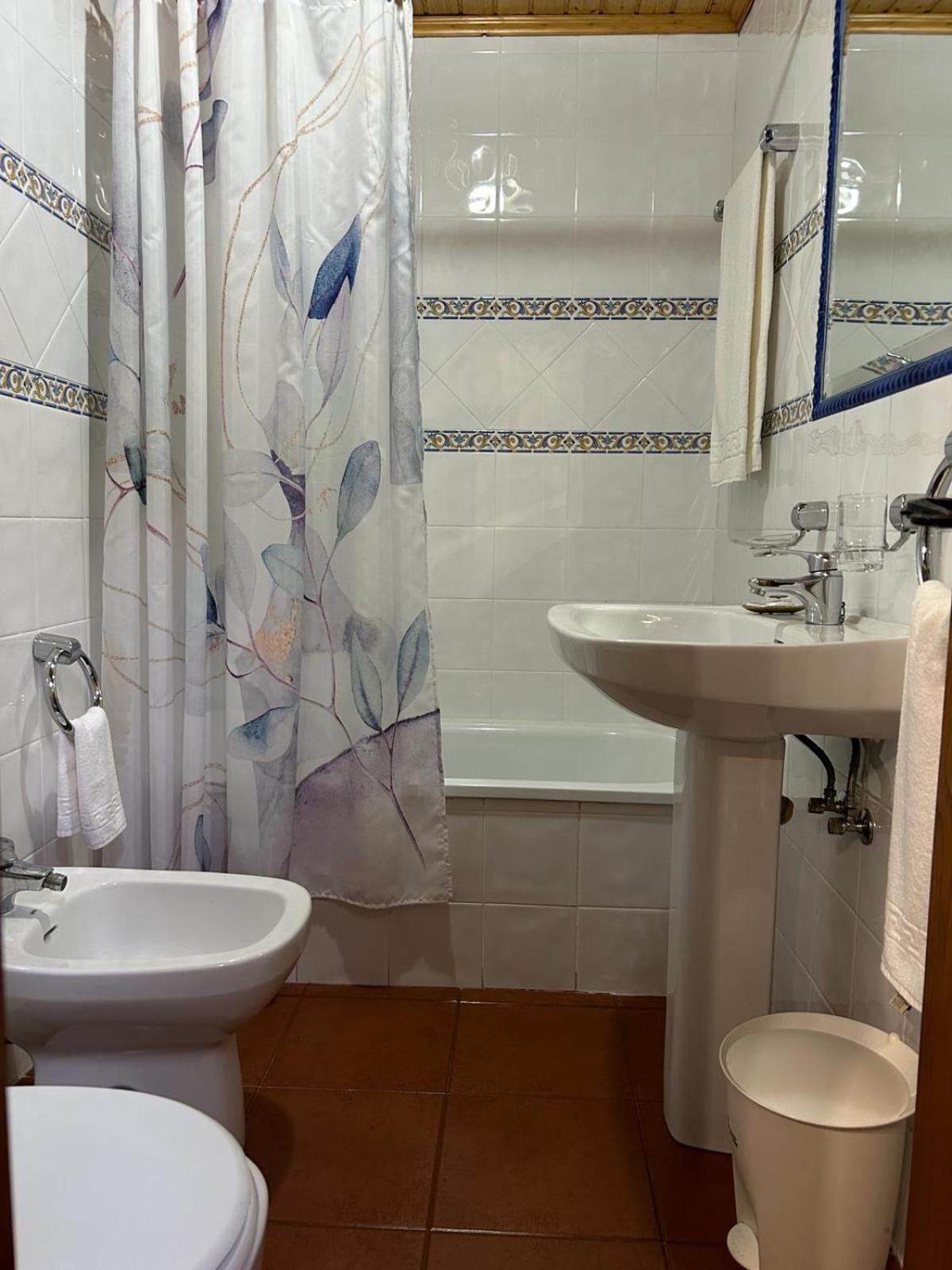 Casa Freixe Apartamentos Rurales Santa Eulalia de Oscos Ngoại thất bức ảnh